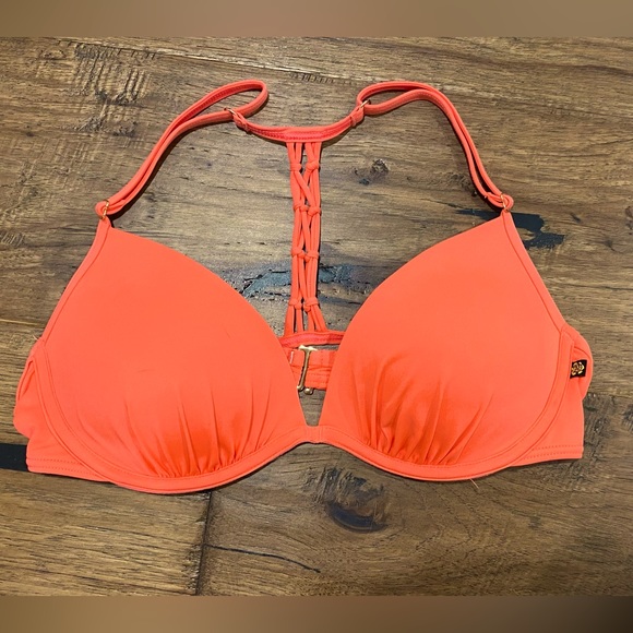 La Vie en Rose Bikini Top - Picture 1 of 5